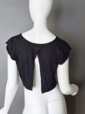 Women's Black Crop Tee With Open Back
